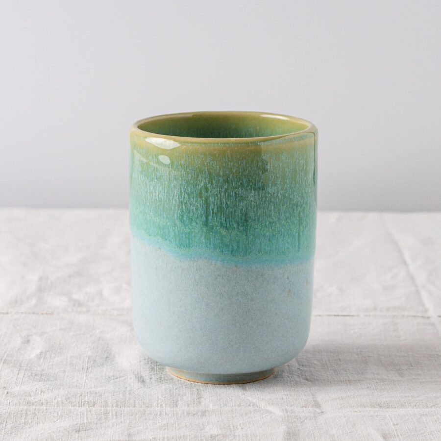 Keramik Becher mit 300 ML Fassungsvermögen in Grün Hellblau Farbverlauf für Kaffee, Milchkaffee und Tee